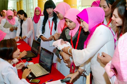 UMNO43_12102013_PUTERI