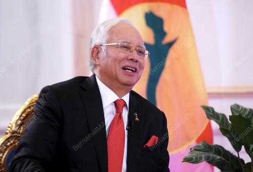 UMNO43_28112016_PM
