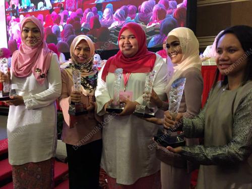 UMNO43_30112016_ANUGERAH