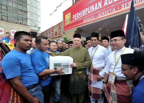 UMNO44_06122013_UMNO