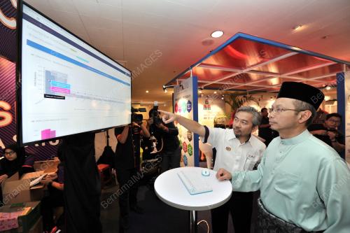 UMNO44_12122015_UMNO1