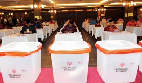 UMNO44_19102013_BAYAN_BARU