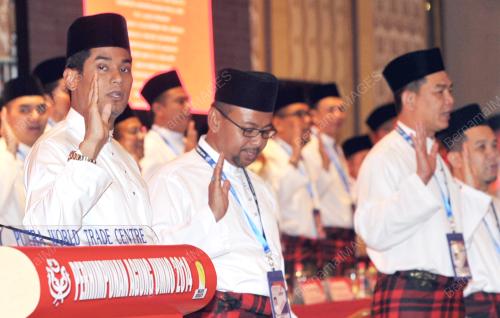 UMNO44_26112014_UMNO