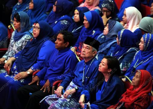UMNO45_01122016_UMNO