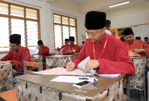 UMNO47_19102013_MUKHRIZ