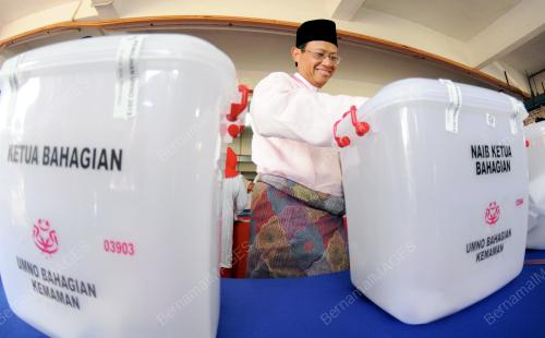 UMNO57_19102013_SHABERRY