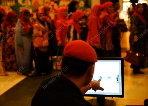 UMNO58_26112014_POLIS_2