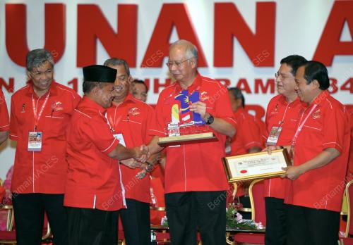 UMNO59_27112012_ANUGERAH