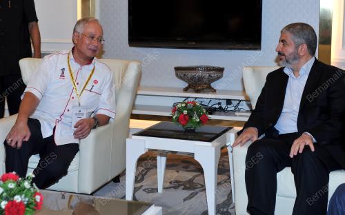 UMNO61_03122013_PM