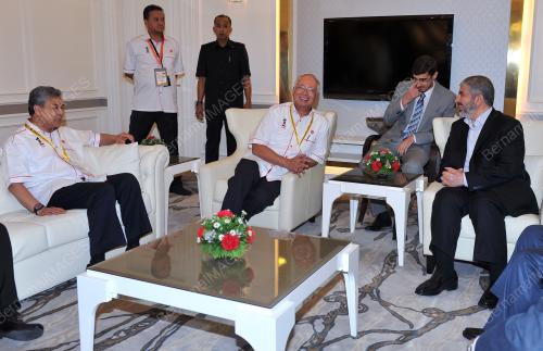 UMNO62_03122013_PM