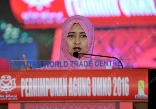 UMNO62_30112016_PUTERI