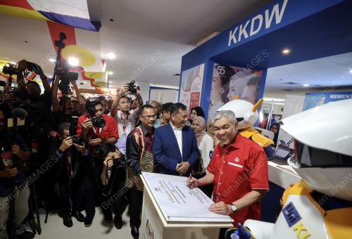 DATUK SERI AHMAD ZAHID HAMIDI