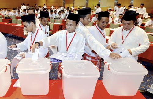 UMNO63_12102013_PEMUDA