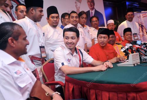 UMNO63_28112012_ROAD_GAZA