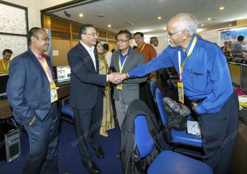 UMNO64_26102014_LAWATAN