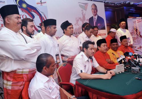 UMNO64_28112012_ROAD_GAZA