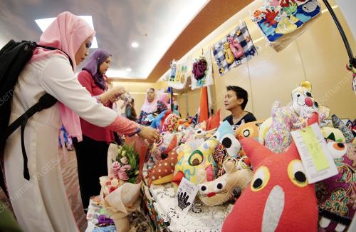 UMNO67_30112016_UMNO_2016