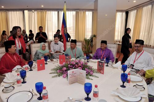 UMNO68_30112012_UMNO_2012