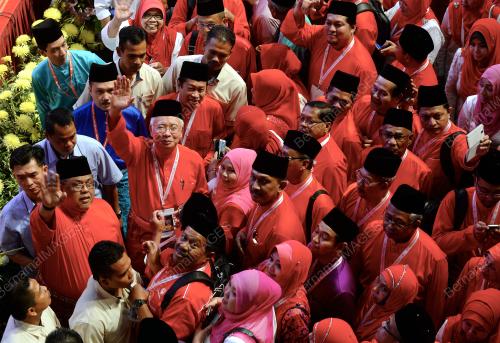 UMNO69_12122015_UMNO
