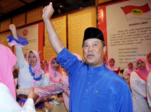 UMNO69_28112012_PUTERI_TPM