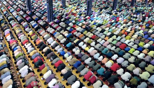 UMNO69_28112014_SOLAT