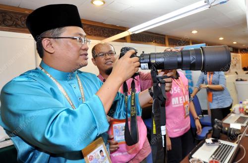 UMNO70_06122013_RAHMAN