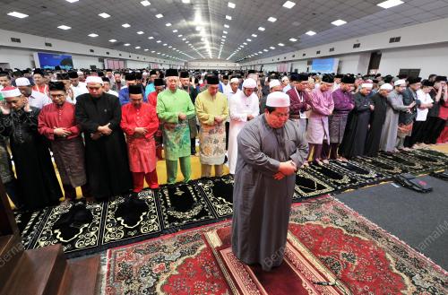 UMNO73_10122015_UMNO_2015