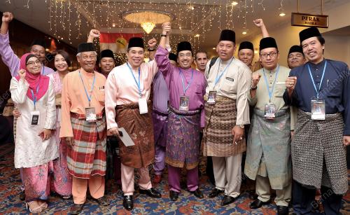 UMNO73_19102013_TITIWANGSA