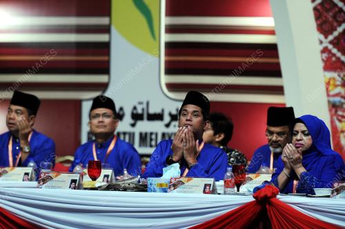 UMNO74_01122016_RASMI