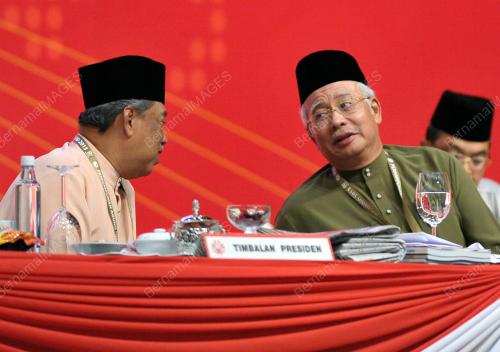 UMNO74_06122013_UMNO