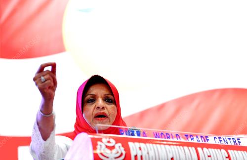 UMNO74_26112014_WANITA