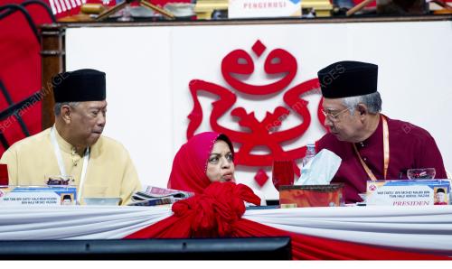 UMNO74_28112014_UMNO