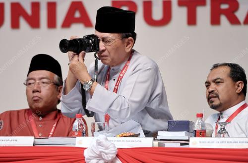 UMNO74_29112012_UMNO_2012