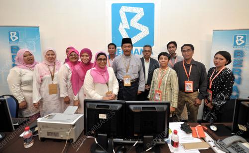 UMNO75_02122013_BERNAMA
