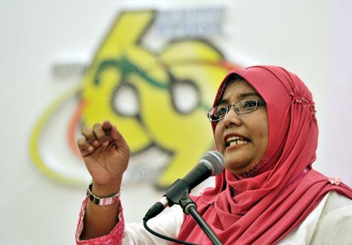 UMNO75_09122015_PUTERI