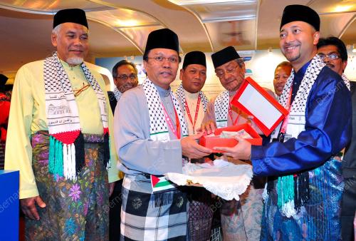 UMNO75_30112012_UMNO
