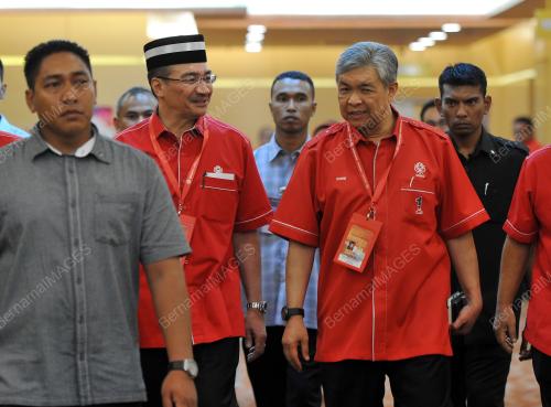 UMNO76_08122015_PC