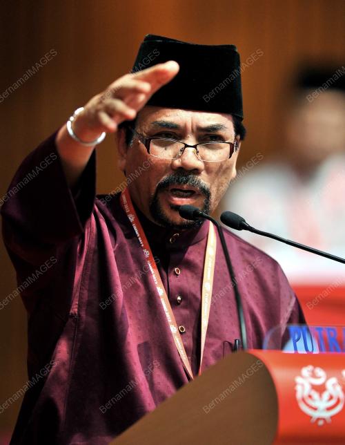 UMNO77_30112012_UMNO2012T
