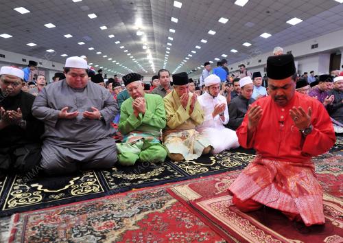 UMNO78_10122015_UMNO_2015