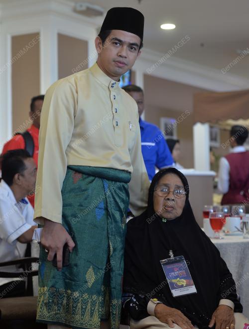 UMNO79_10122015_UMNO