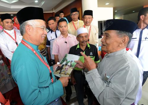 UMNO80_19102013_PM