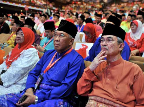 UMNO80_30112012_UMNO2012O