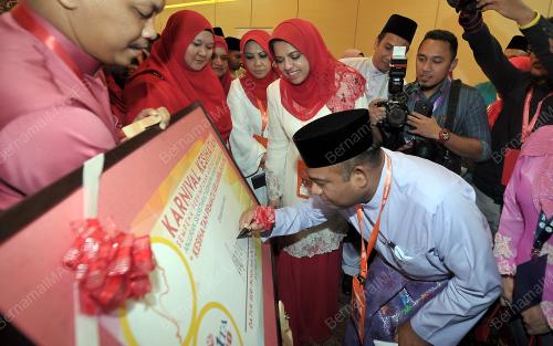 UMNO81_02122016_KLINIK