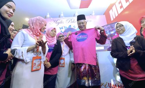 UMNO81_28112014_SWINAS