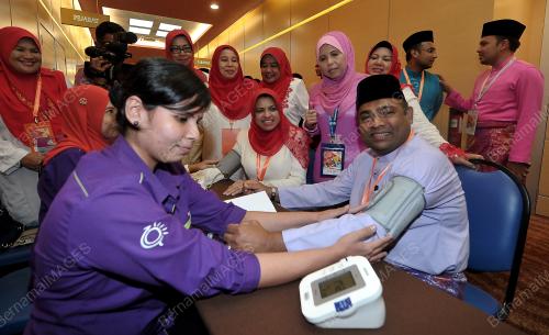 UMNO82_02122016_KLINIK