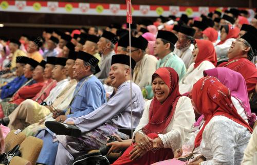 UMNO82_05122013_UMNO