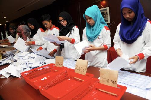 UMNO83_12102013_PEMUDA