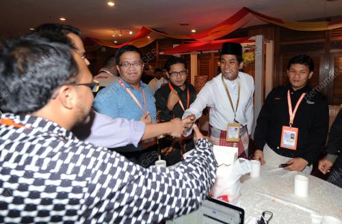 UMNO84_05122013_UMNO