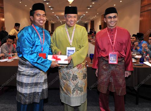 UMNO88_10122015_KELAB