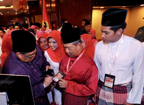 UMNO88_27112012_UMNO_2012